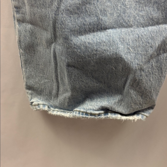 Women’s Abercrombie & Fitch 90s Relaxed High Rise Light Wash Size 33/16L - Picture 12 of 12